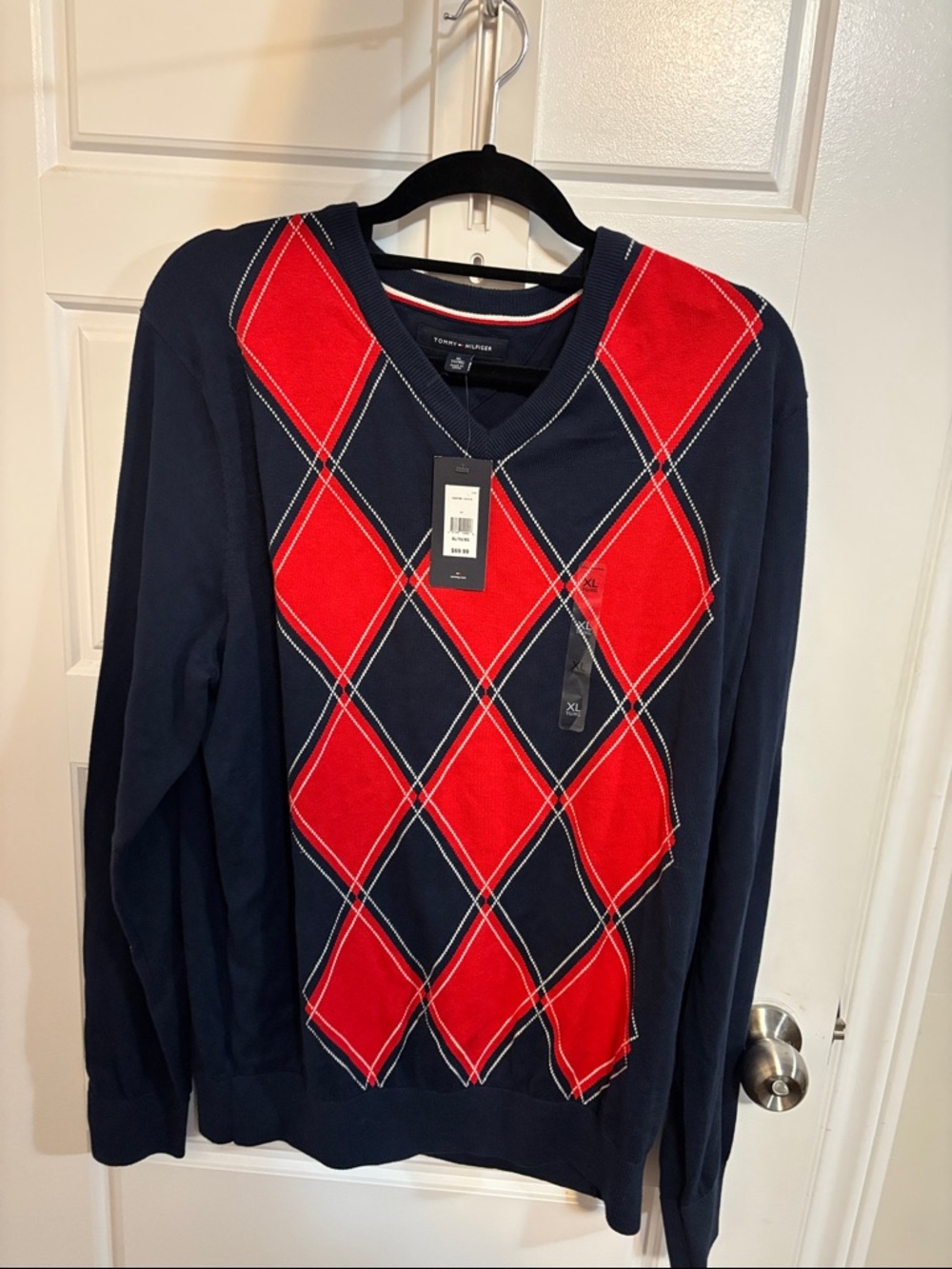 Tommy Hilfiger Men’s Navy V-Neck Sweater with Red Argyle